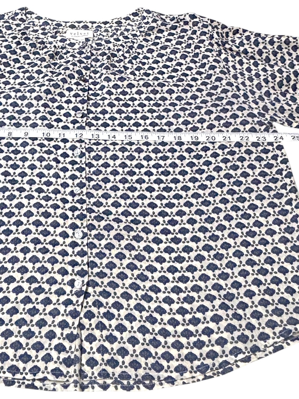 Velvet By Graham & Spencer Blue White Abstract Print Button Front 3/4 Sleeve Top - Picture 13 of 14